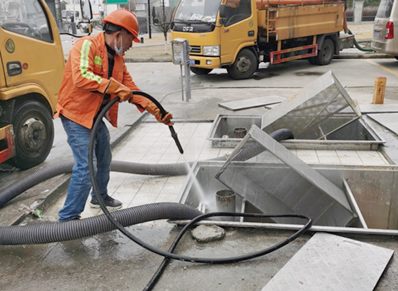 三都镇隔油池清理